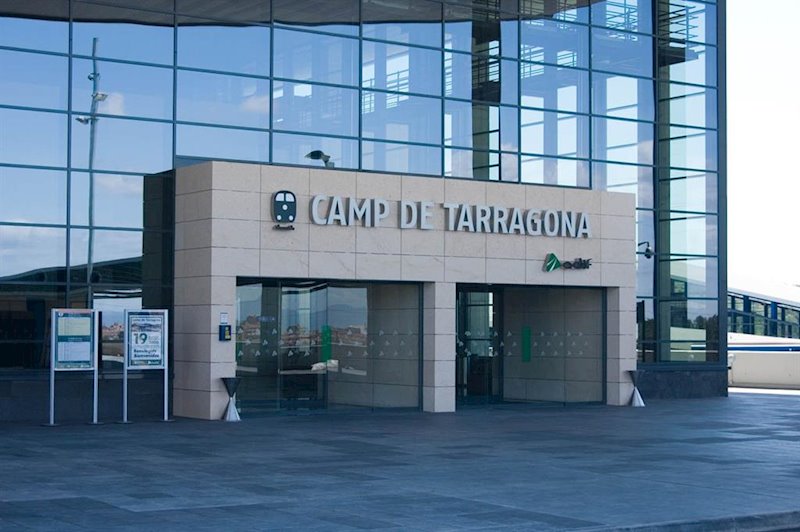 Camp_de_tarragona_station