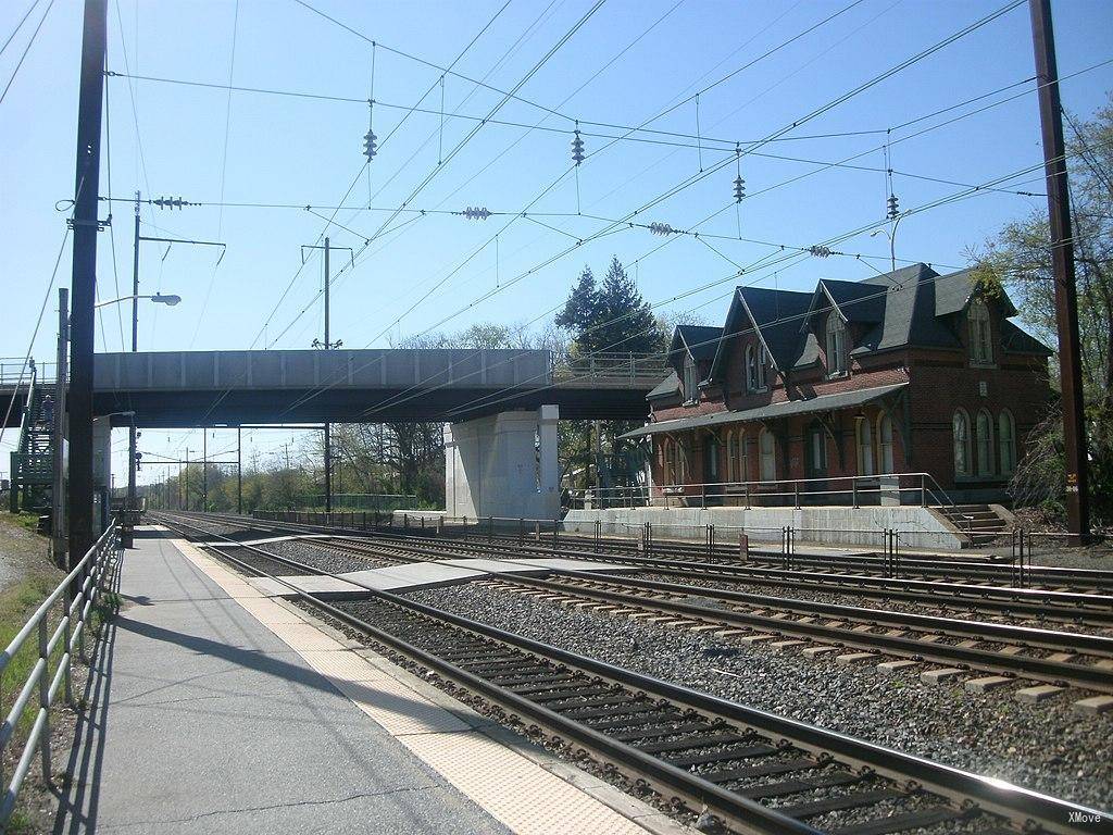 station interior photo