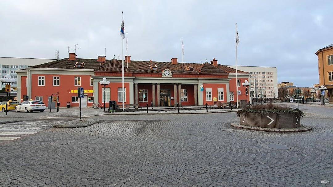 station building photo