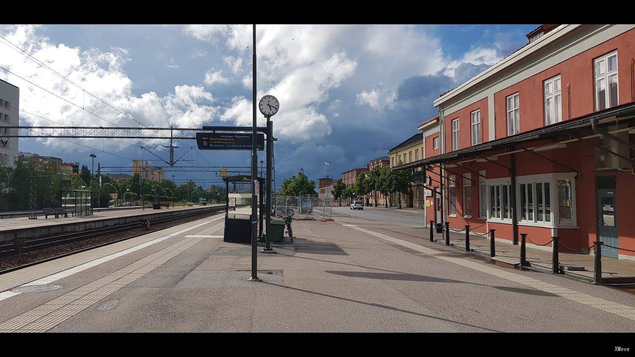 埃斯基尔斯蒂纳中央火车站：车票、介绍、站内地图、实时出发到达、路线 G2Rail