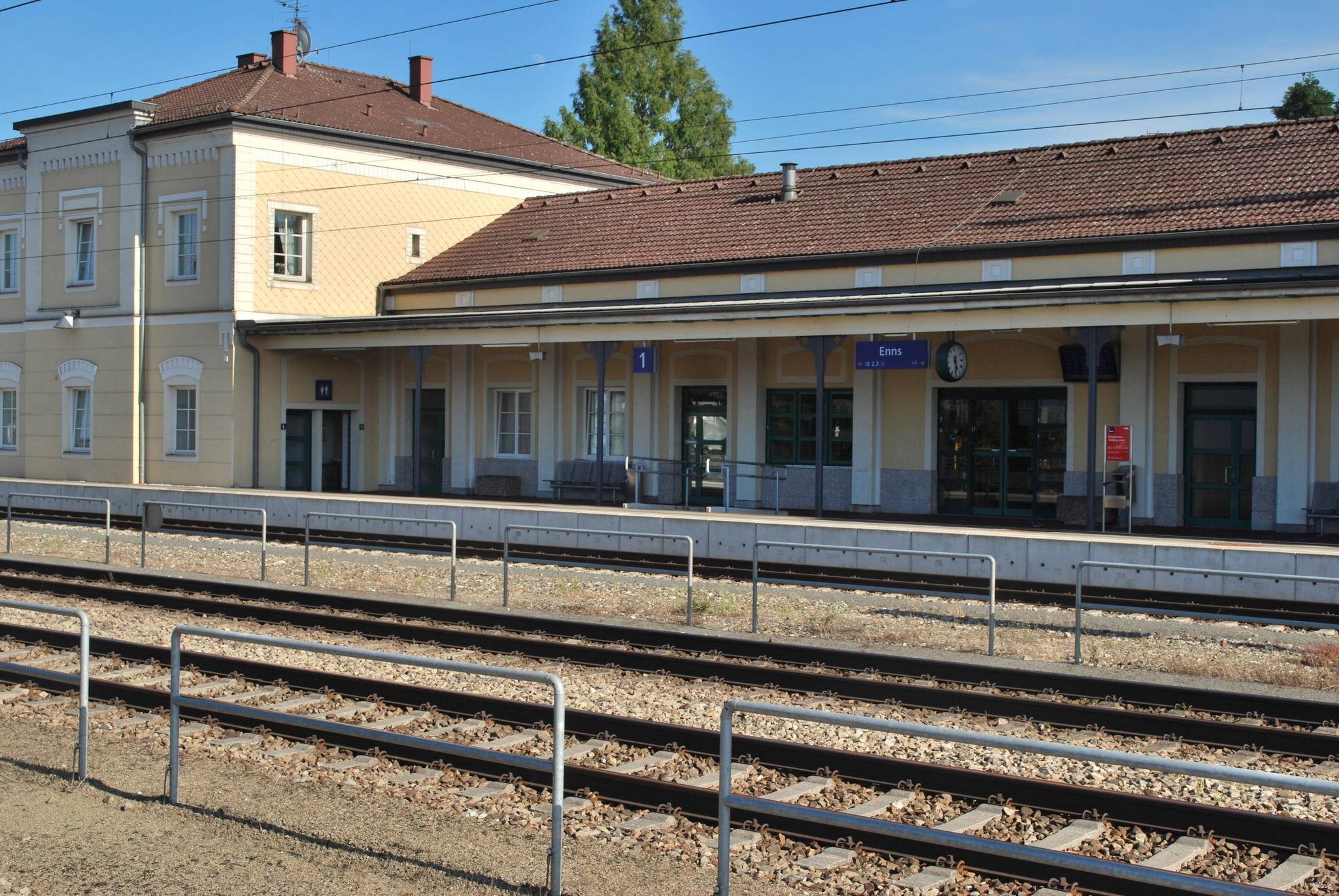 station interior photo