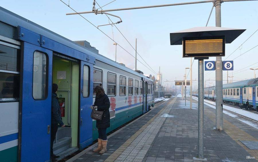 station interior photo