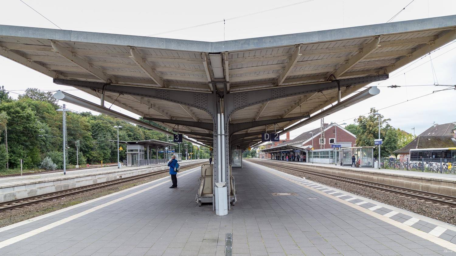 station interior photo
