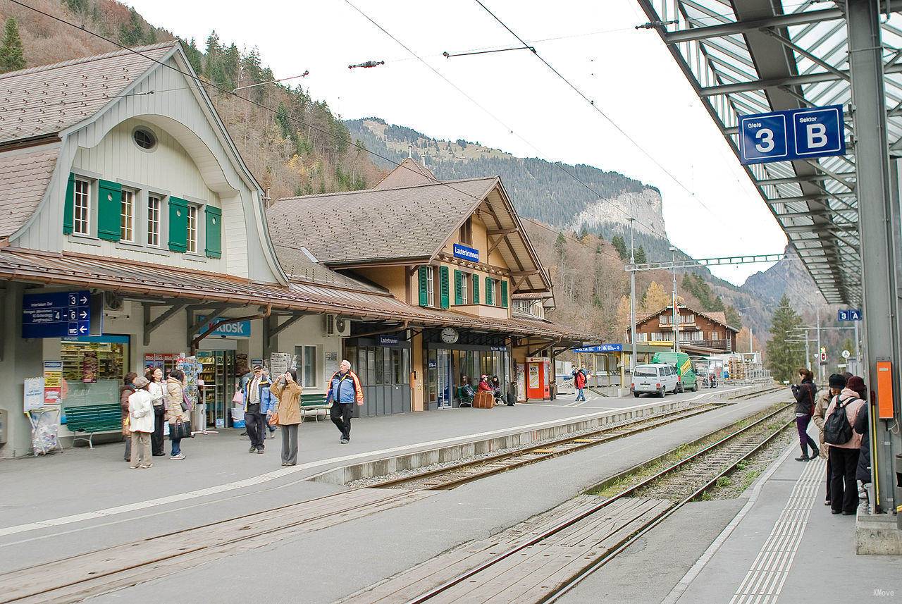 station interior photo