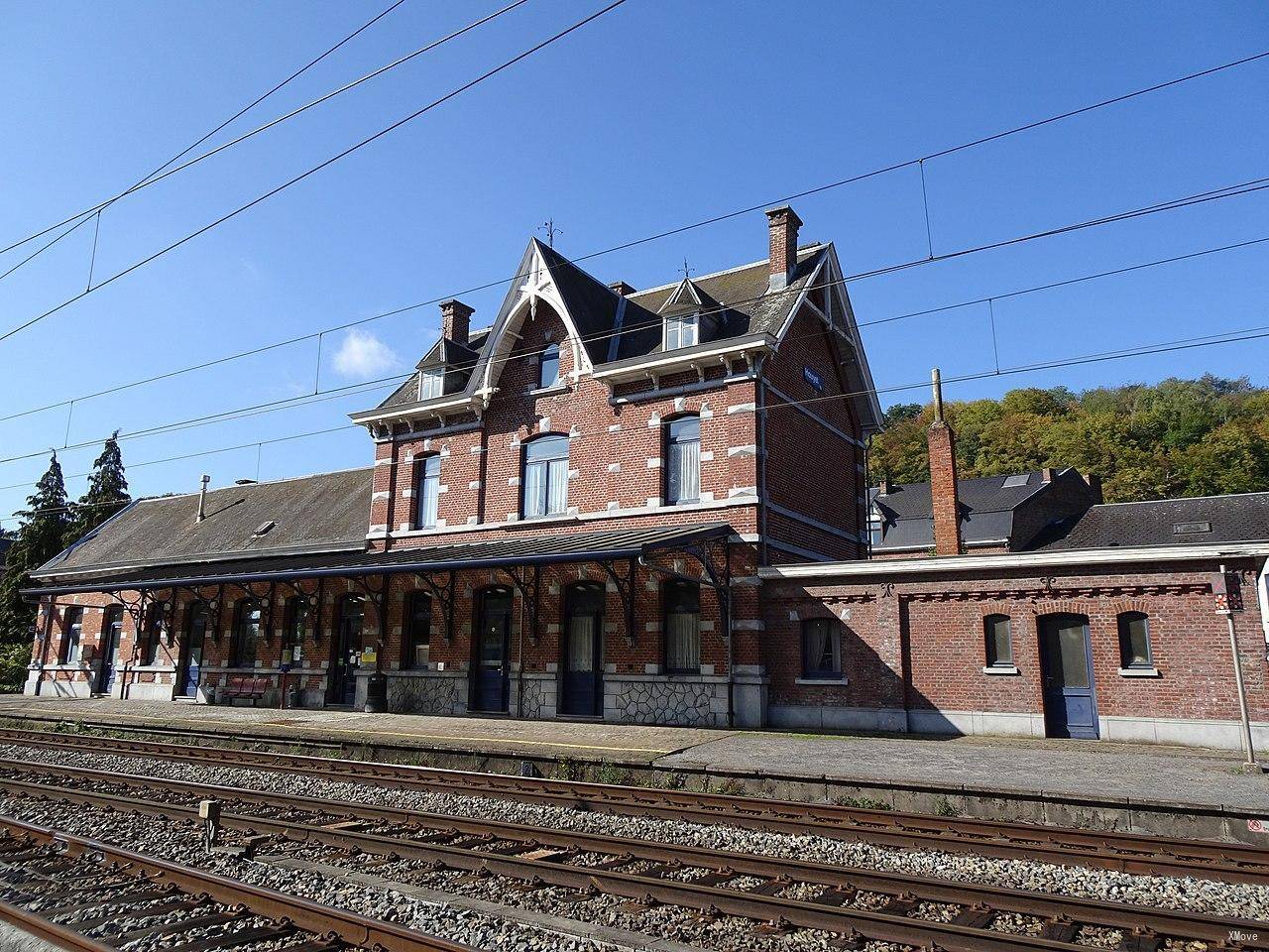 station interior photo