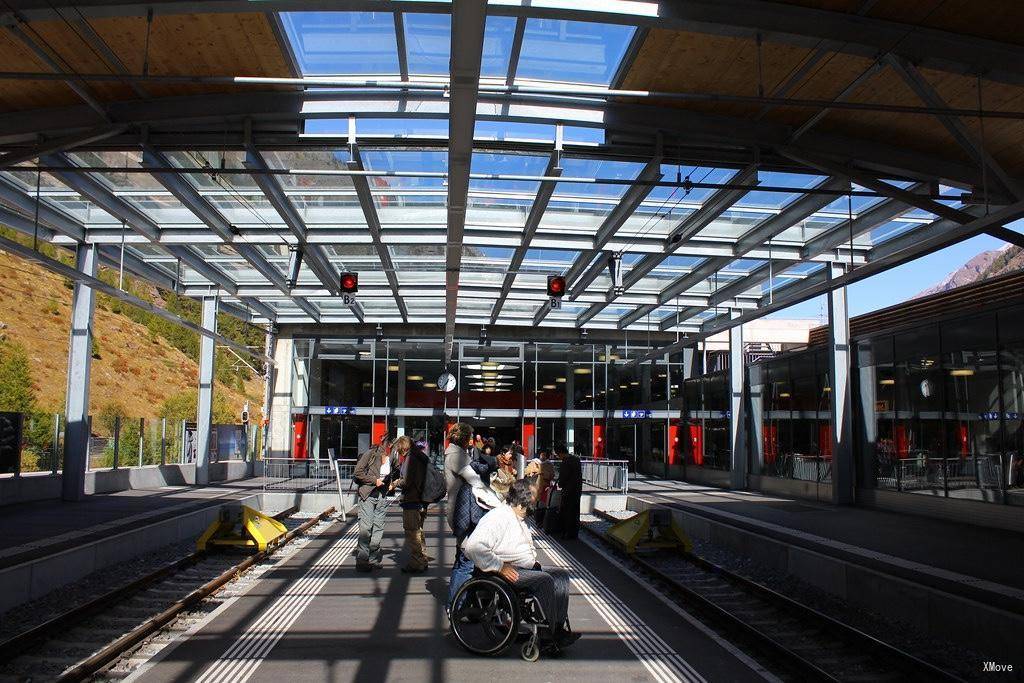 station interior photo