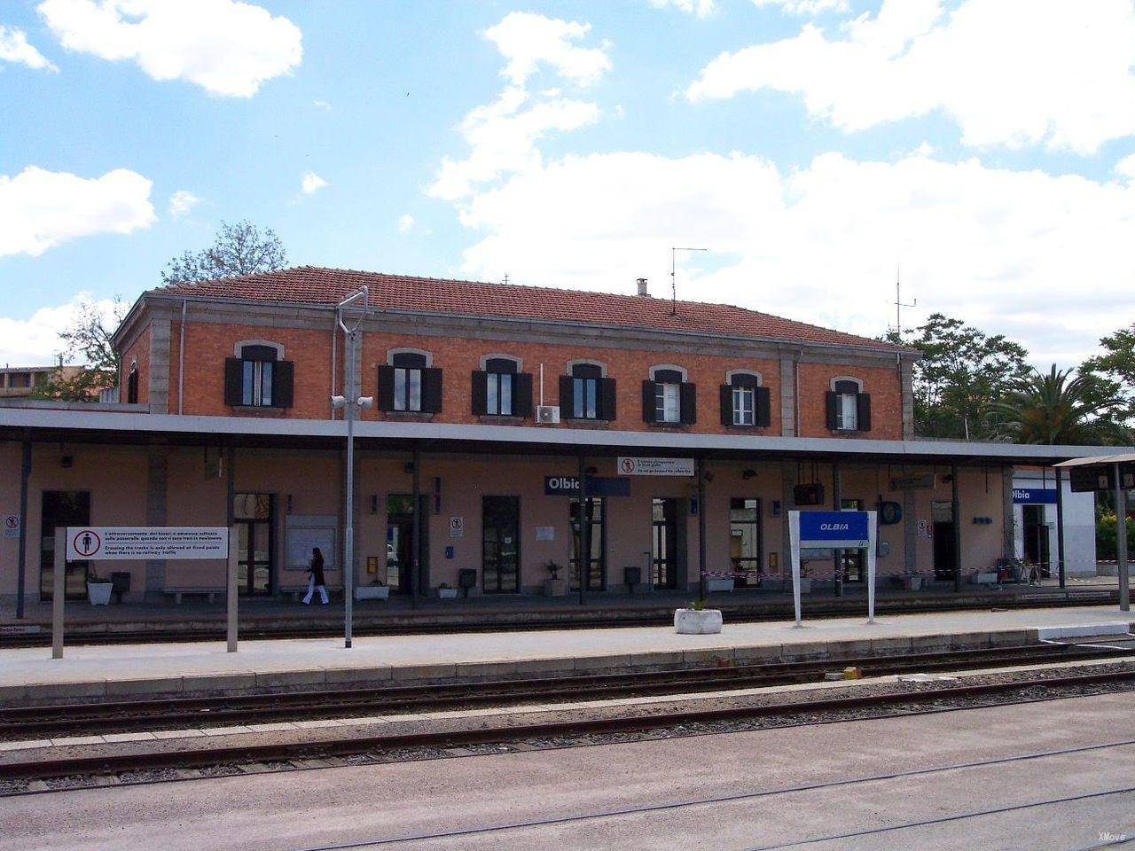 station interior photo