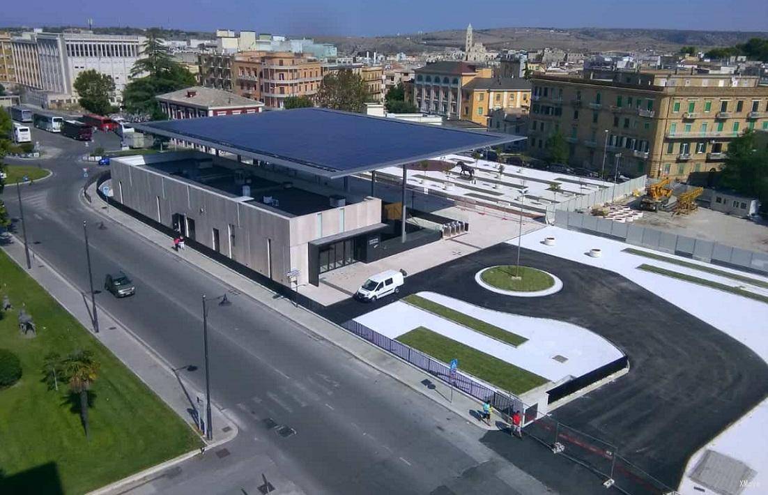 station building photo