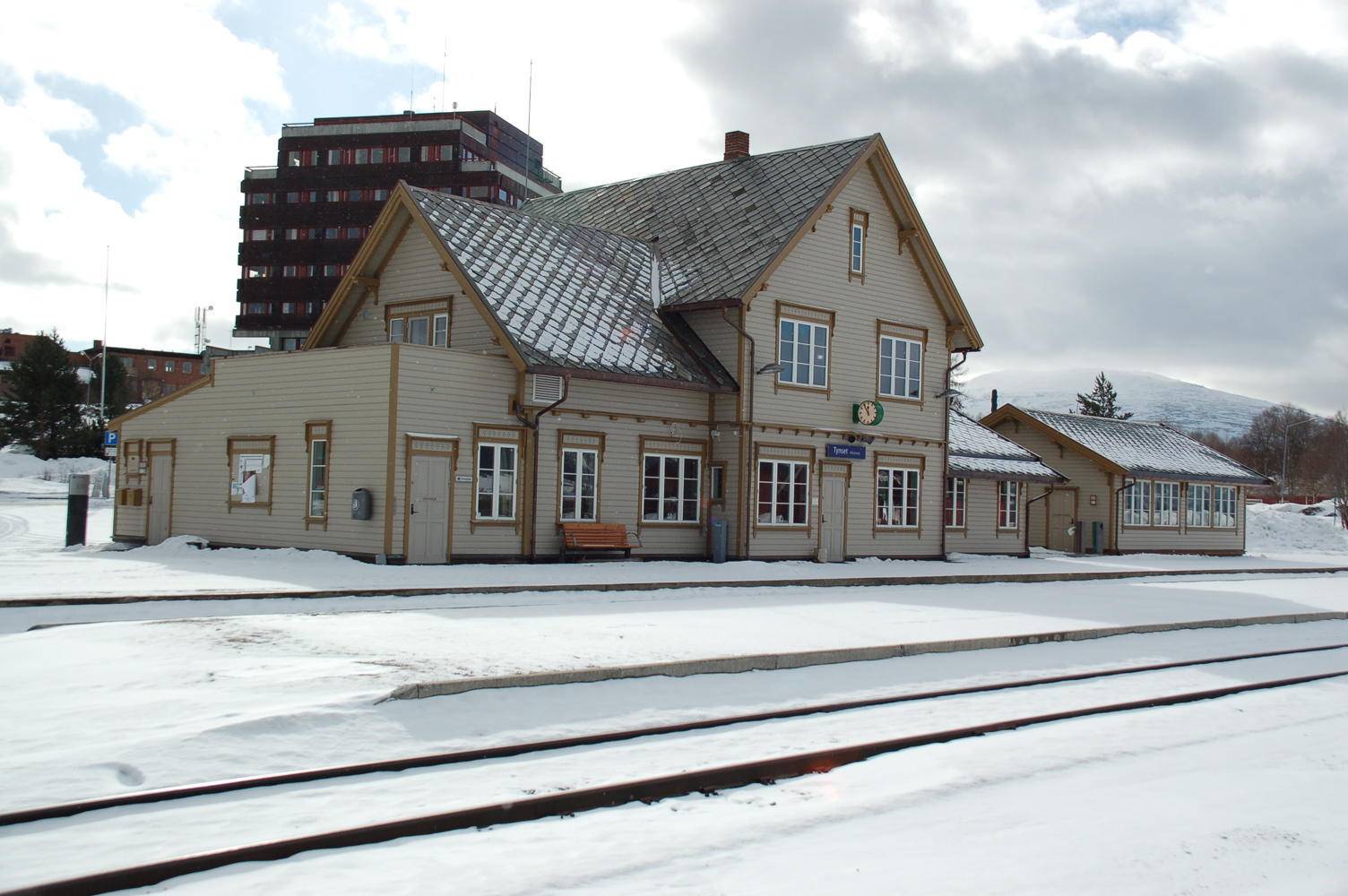 station building photo