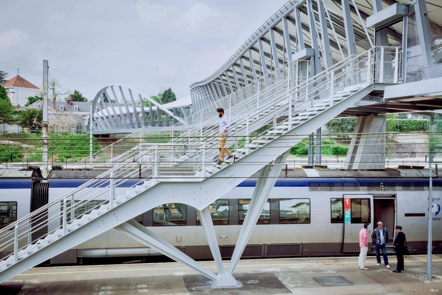 station interior photo