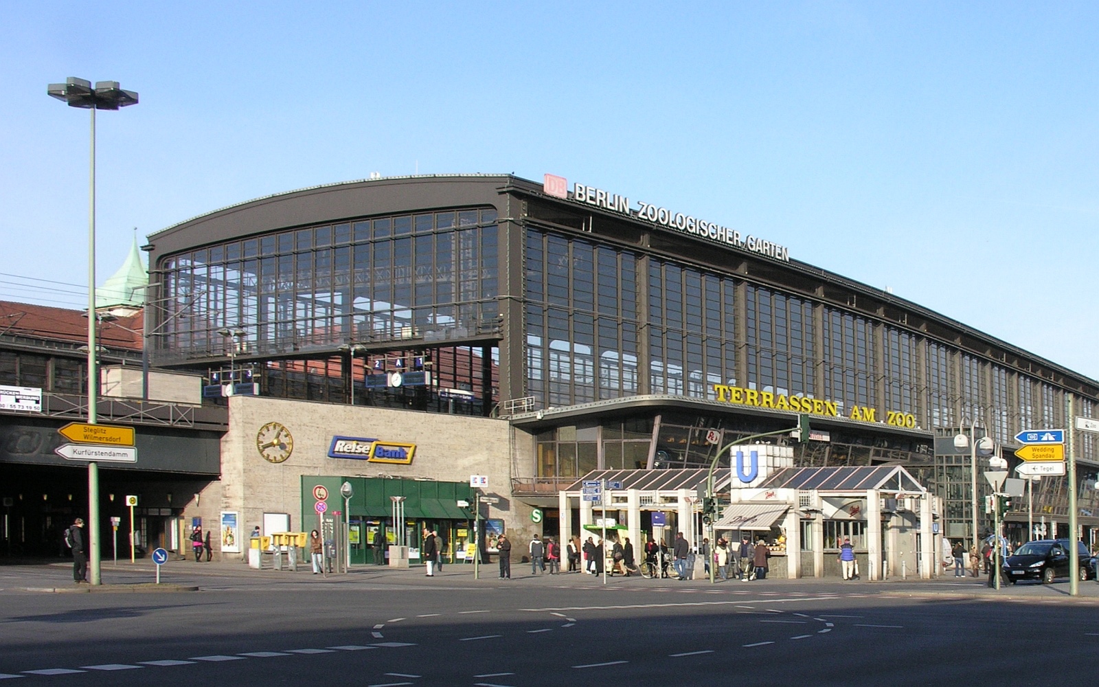 Berlin_bahnhof_zoo_zoologischer