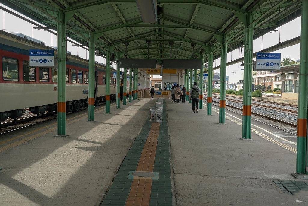 station interior photo