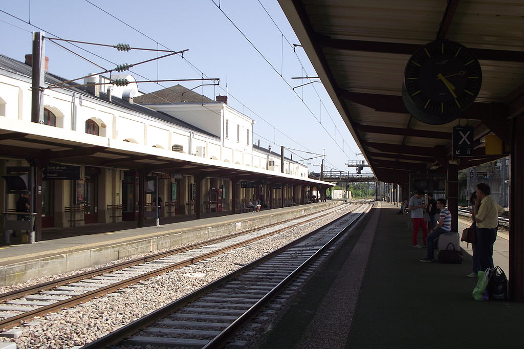 Nevers_station_platform