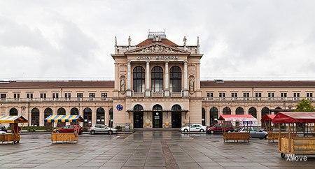 station building photo