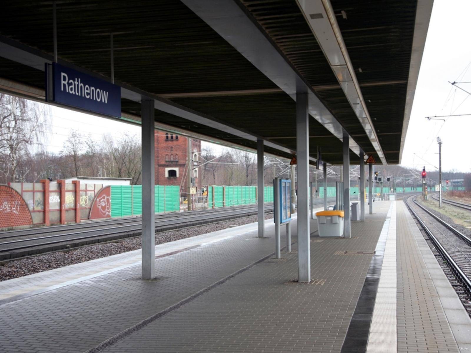 station interior photo