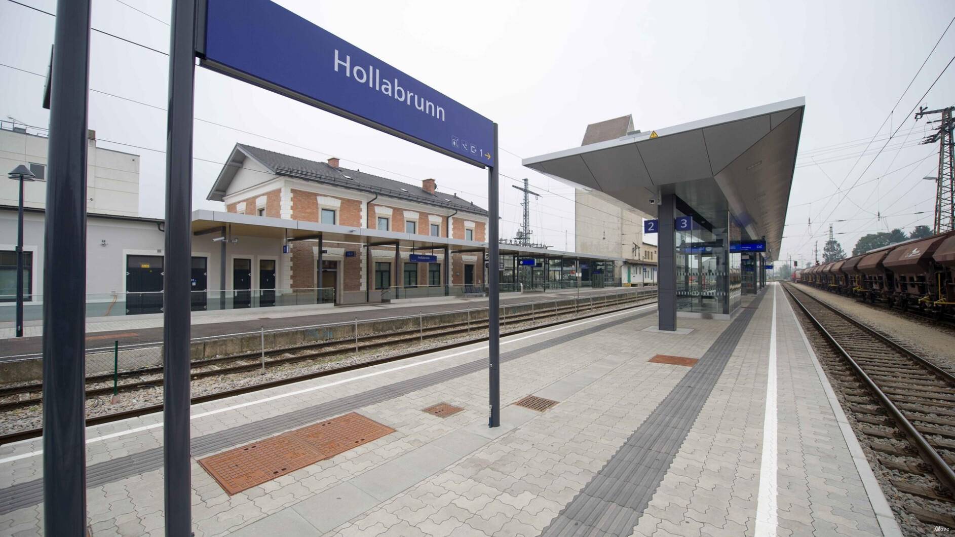 station interior photo