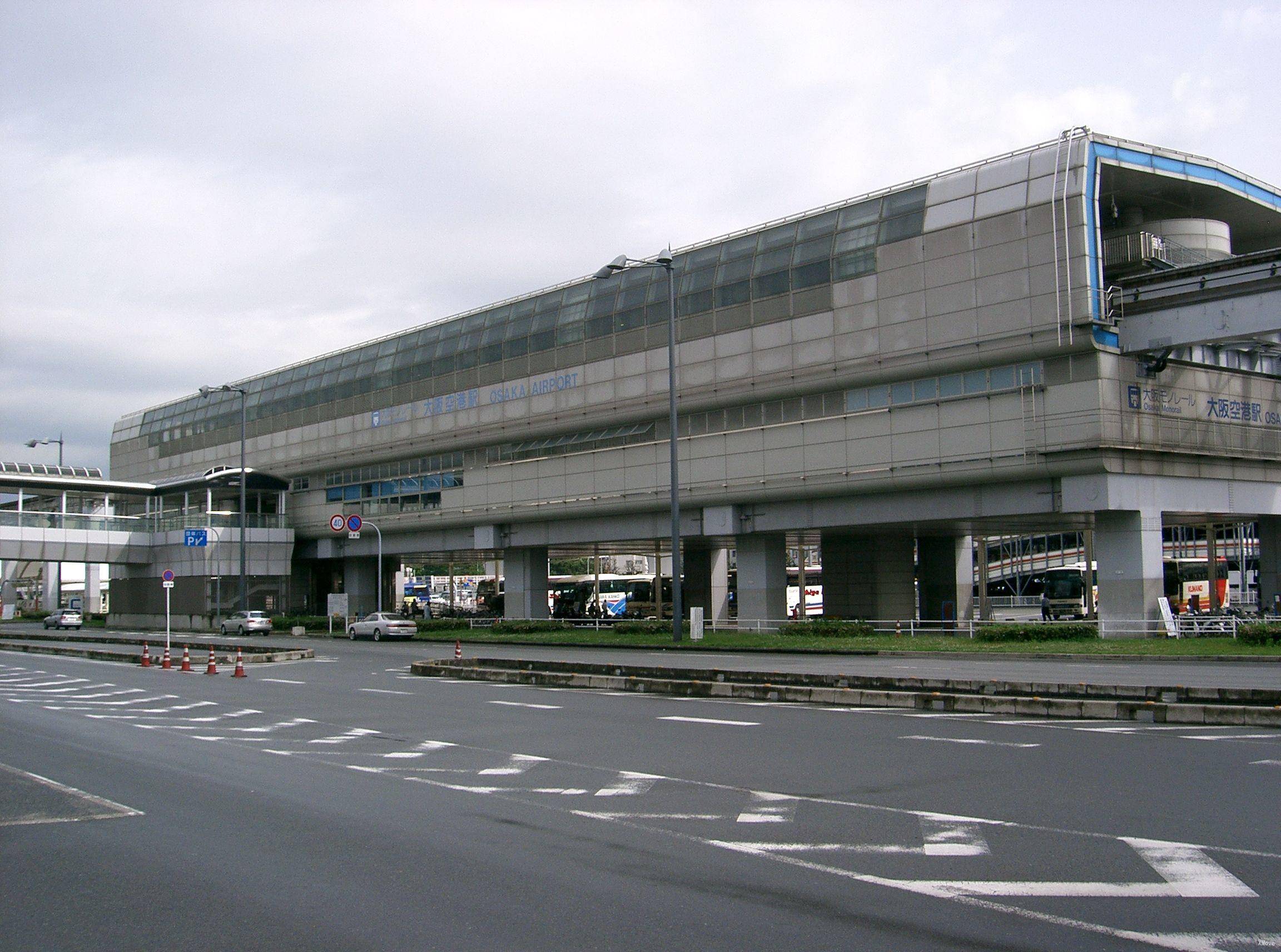 station building photo