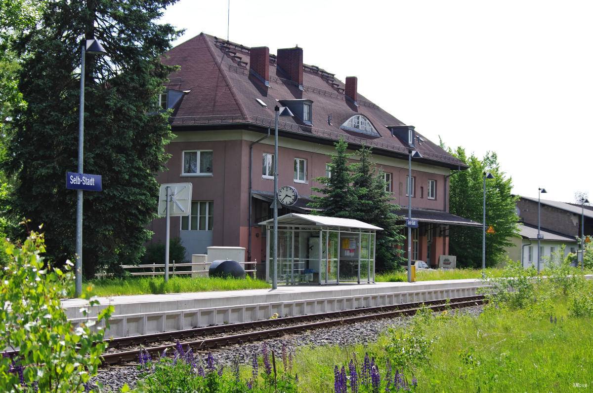 station interior photo