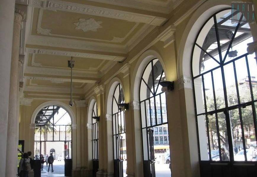 Bari_centrale_hall