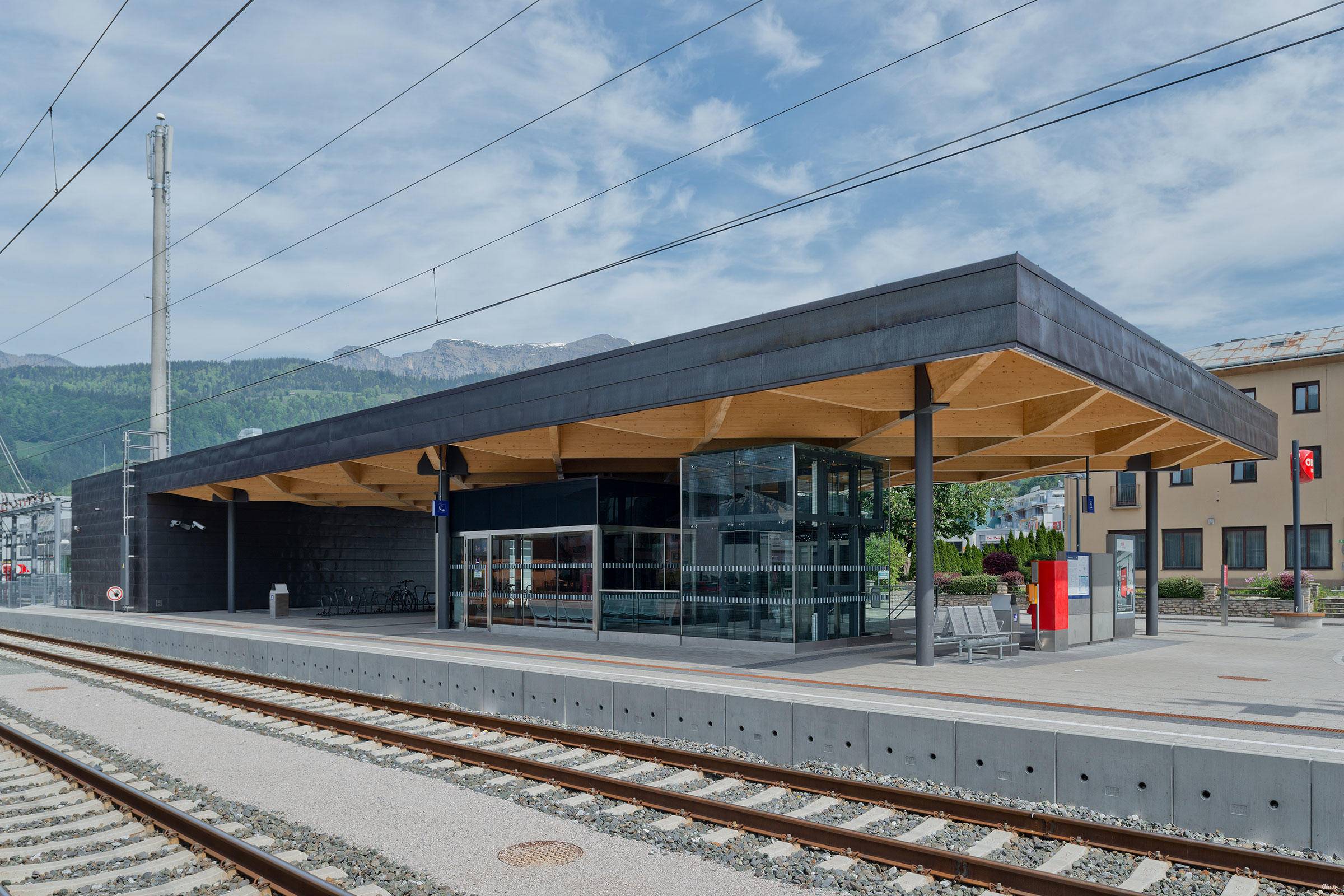 station interior photo