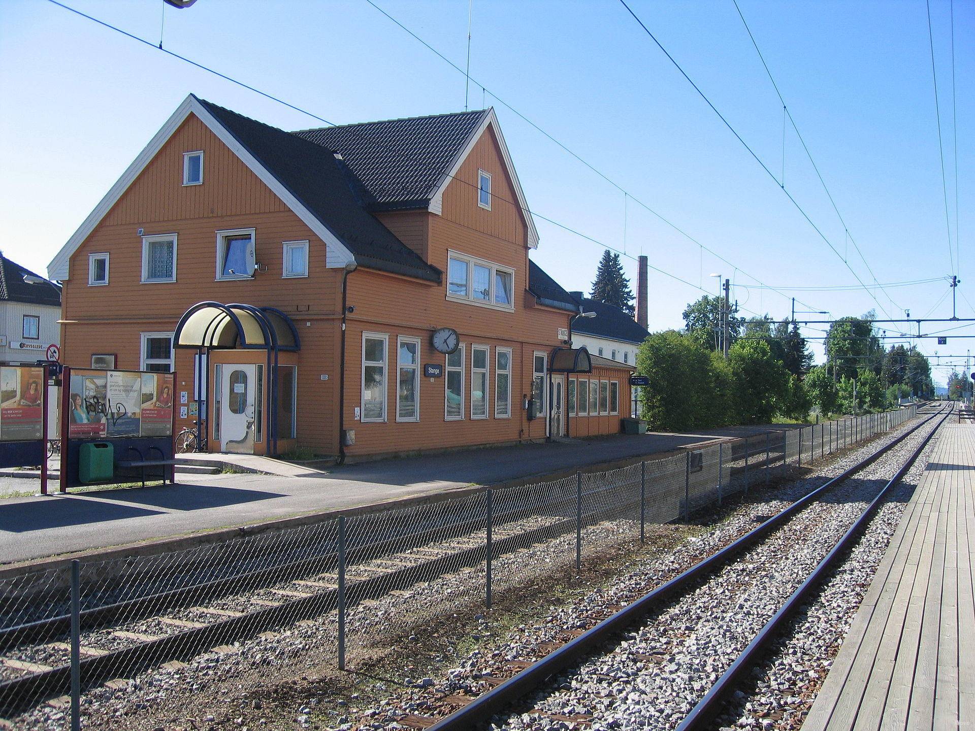 station building photo