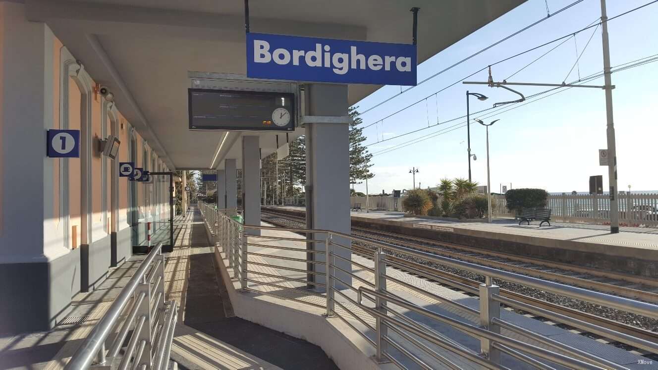 station interior photo