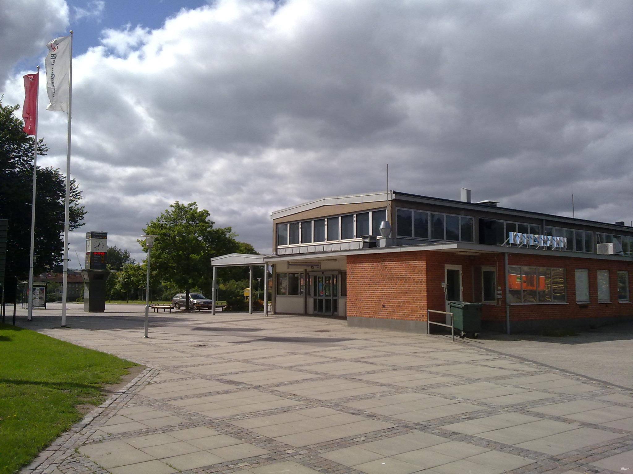 station building photo