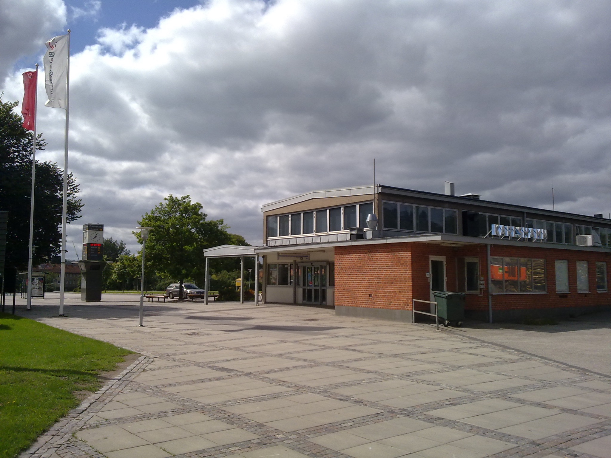 Karlshamn_station_building