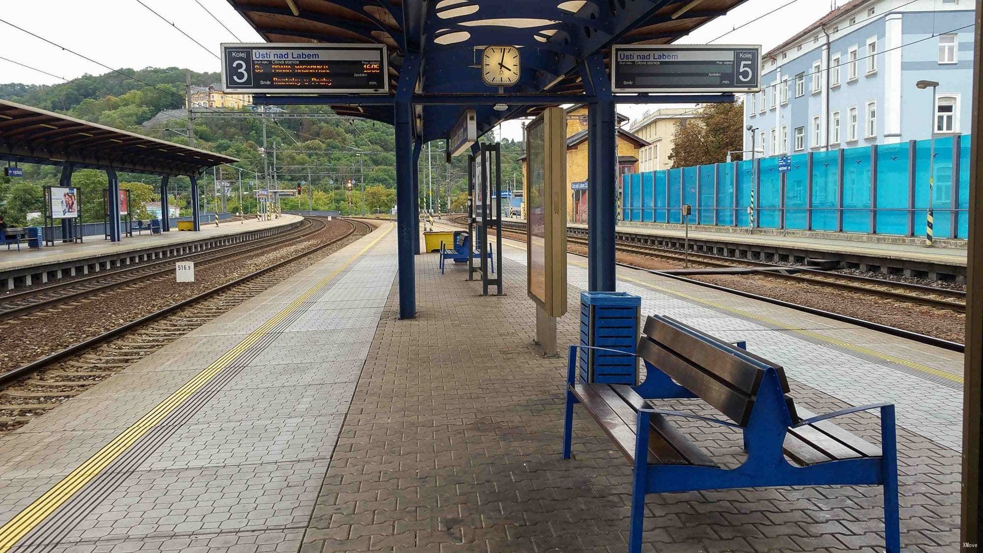 station interior photo