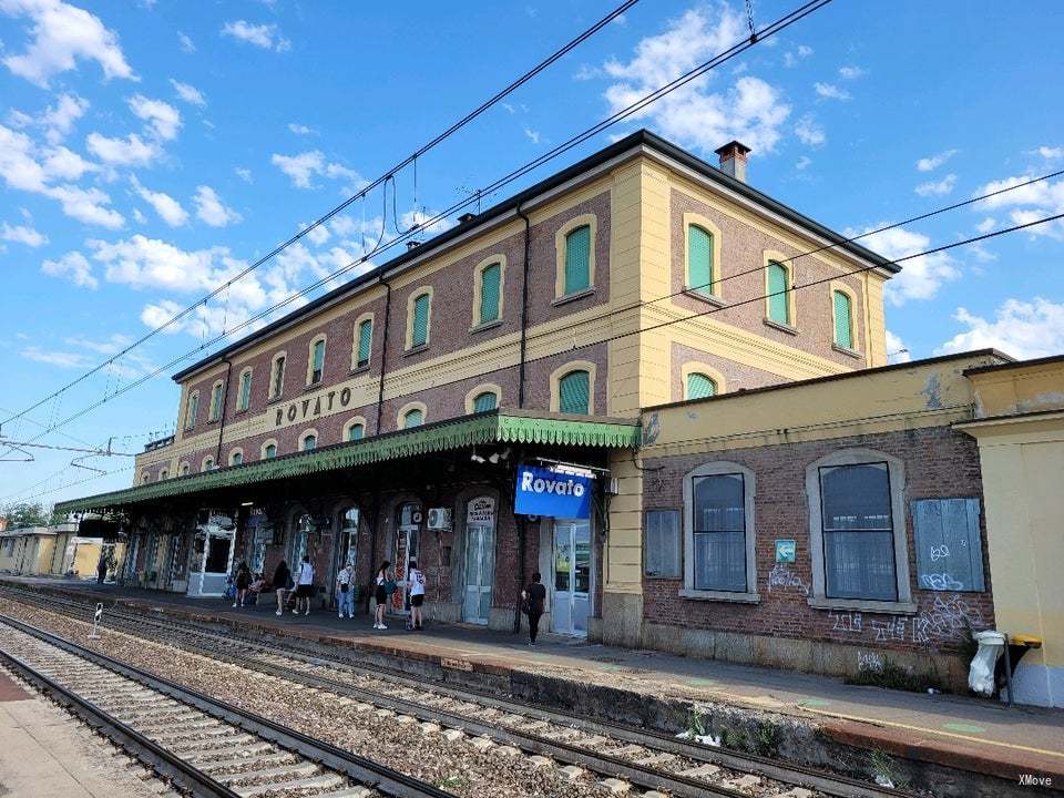 station interior photo