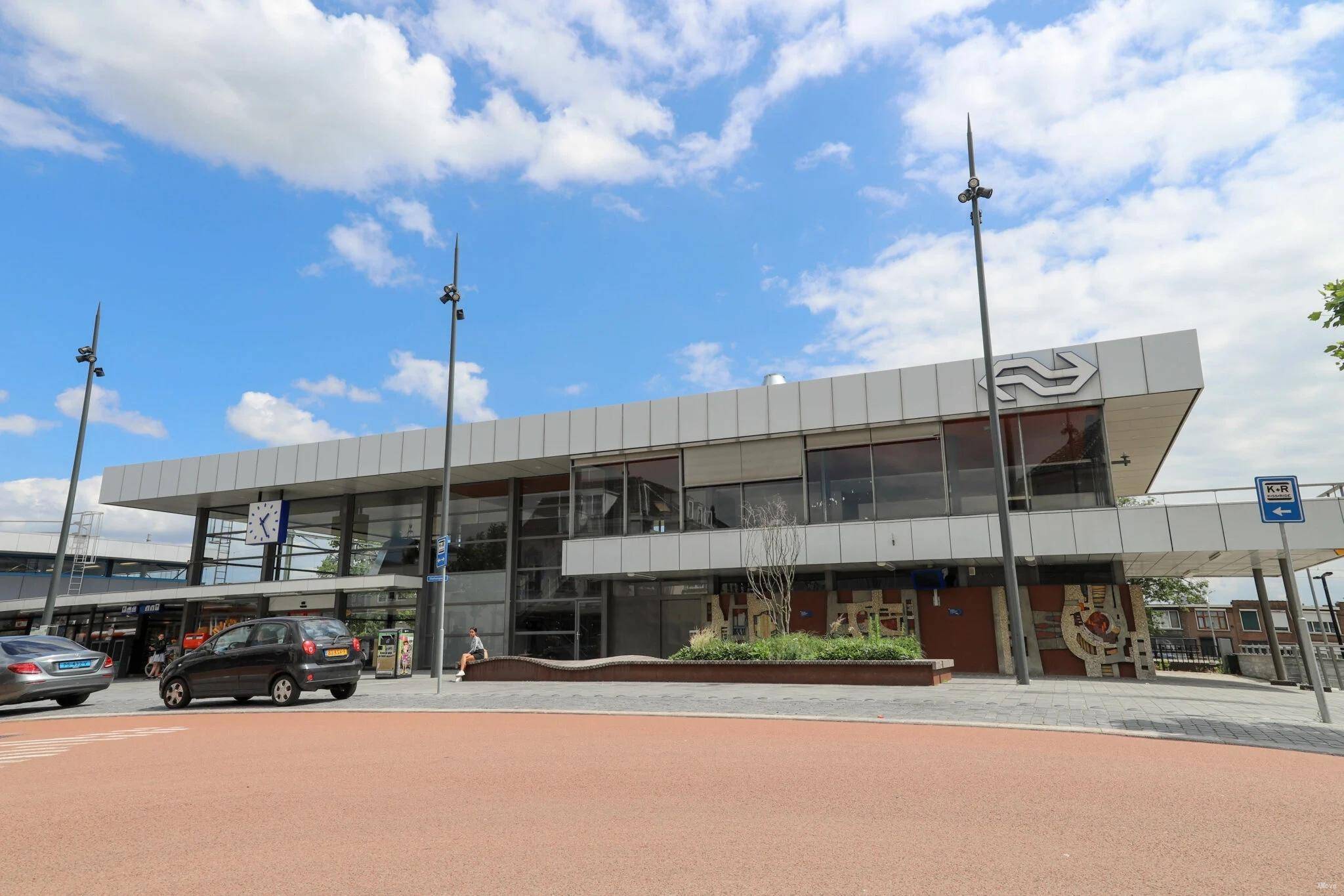 station building photo