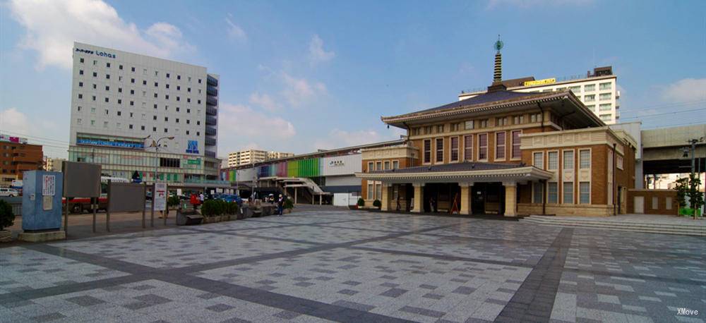 station building photo