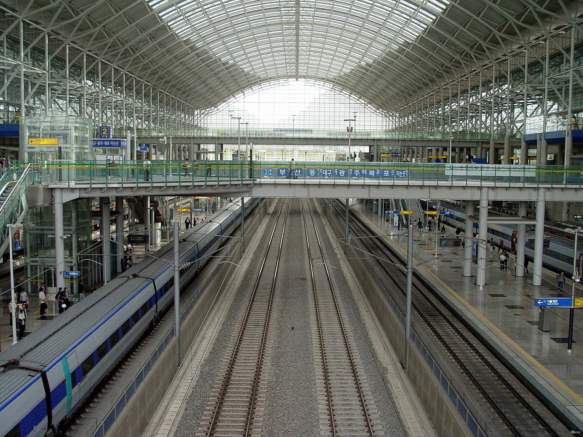 station interior photo