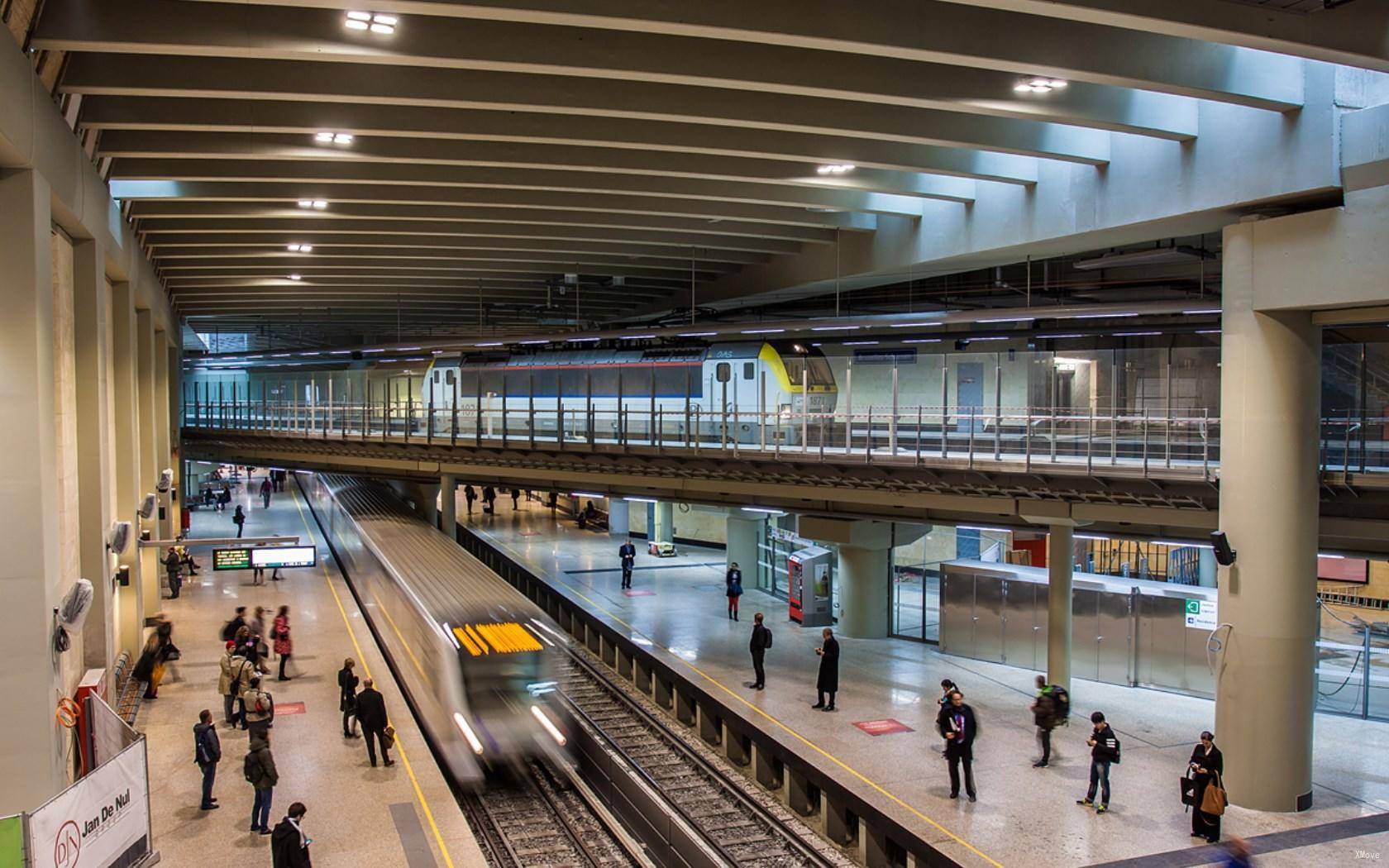 station interior photo