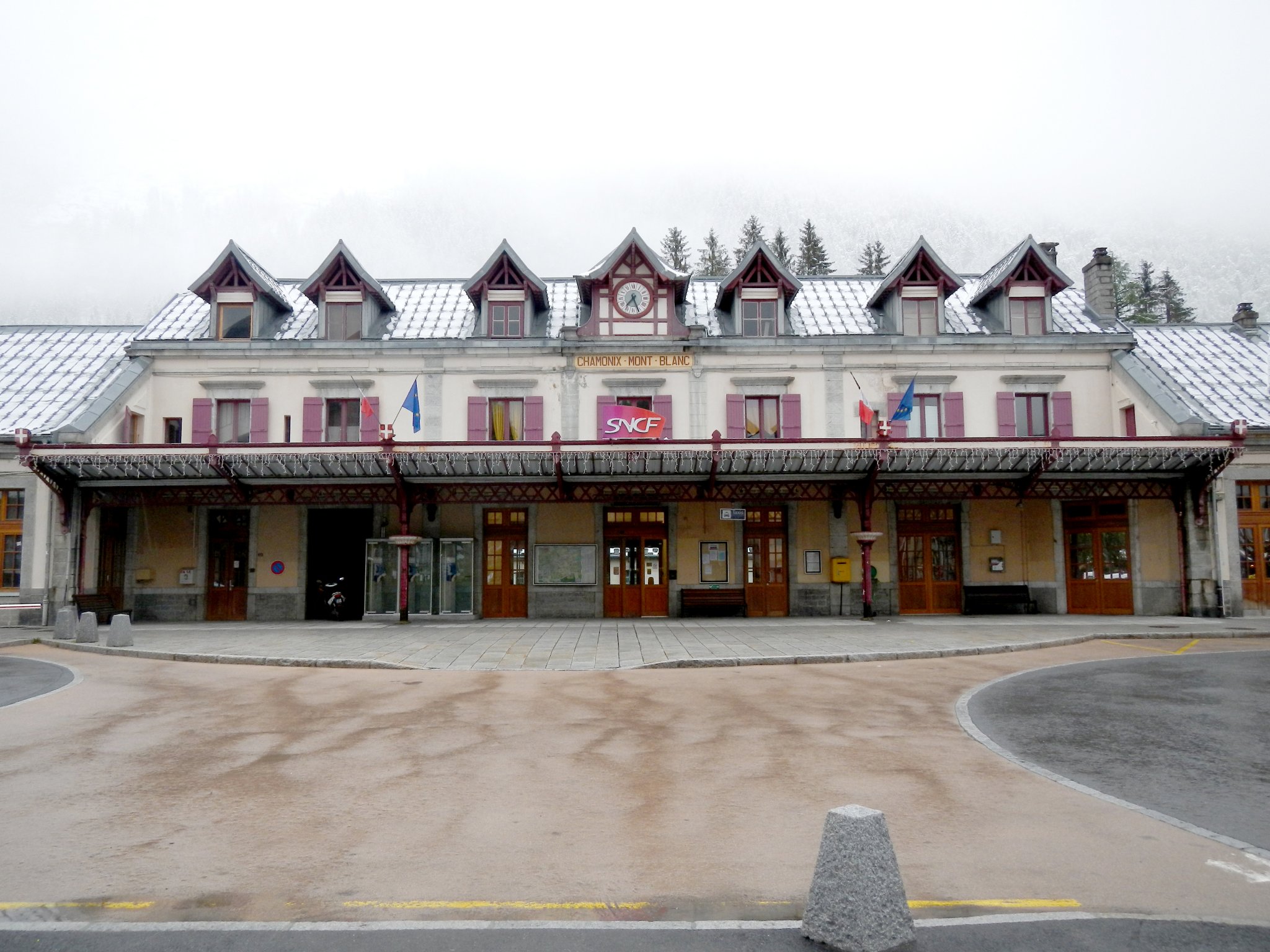 Chamonix Mont Blanc Station