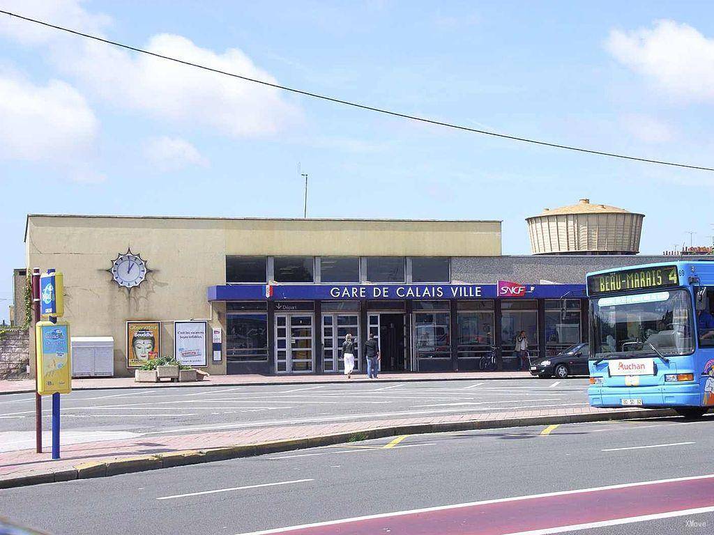 station building photo