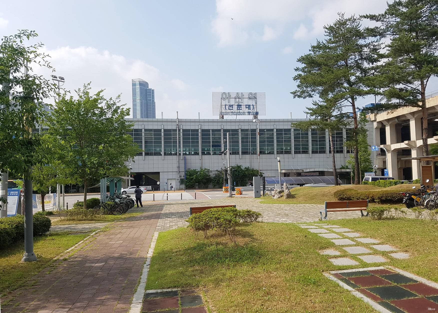 station building photo