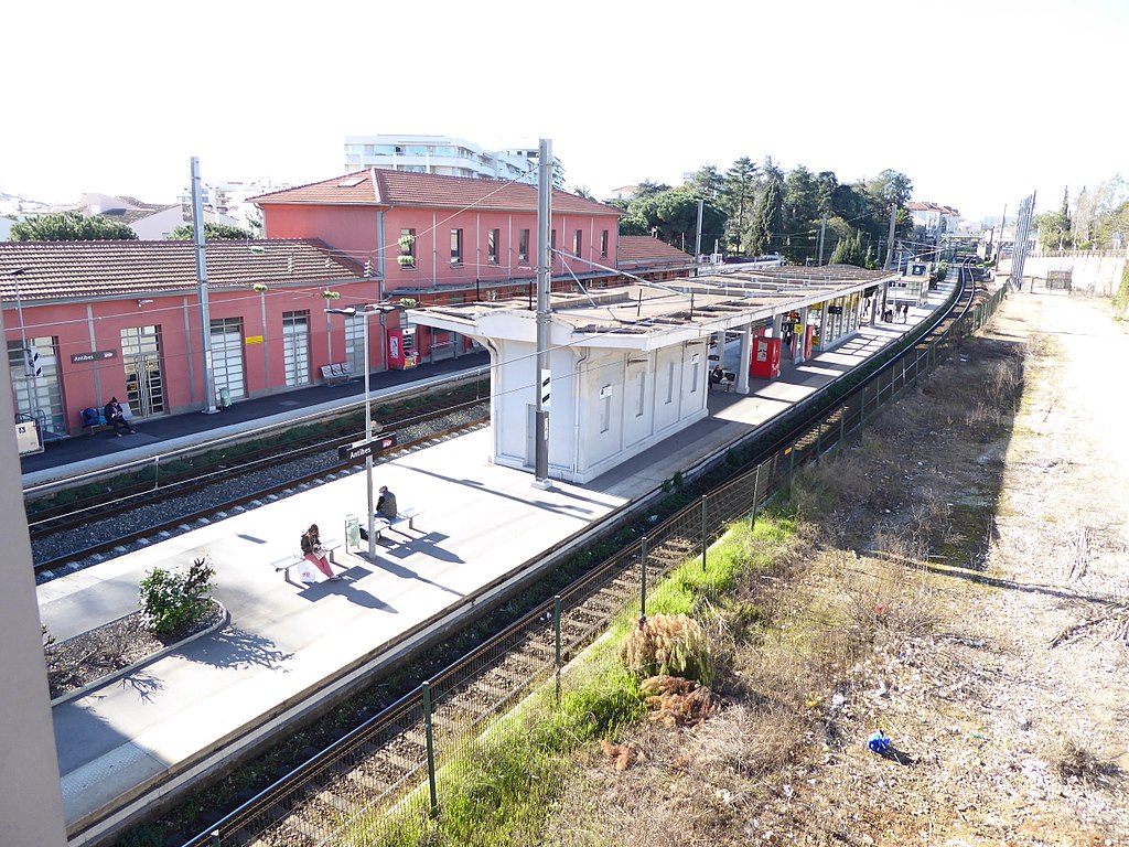 Antibes_station