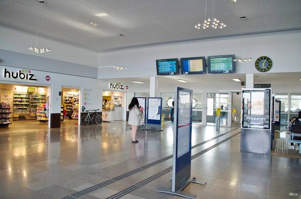 station interior photo