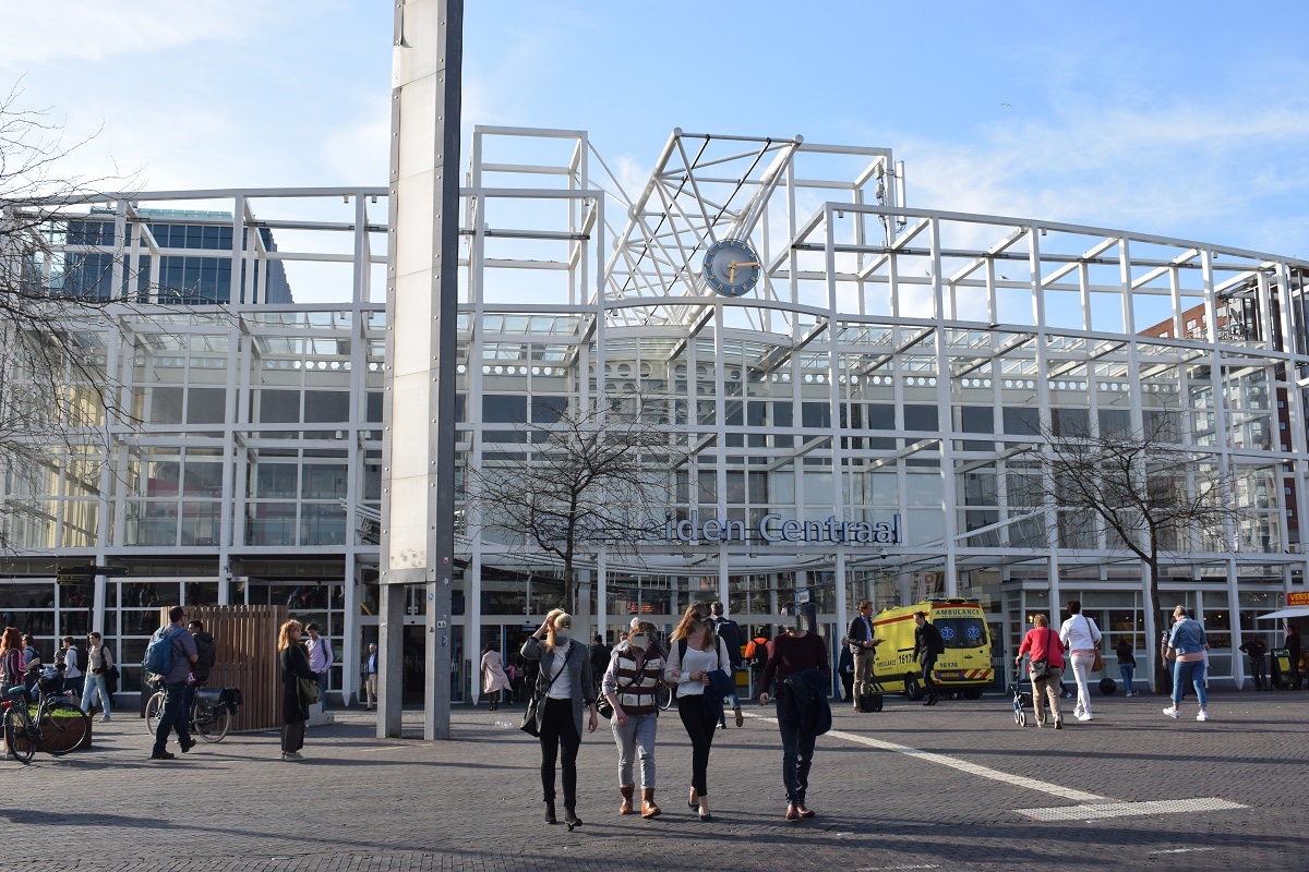 Leiden_central_station