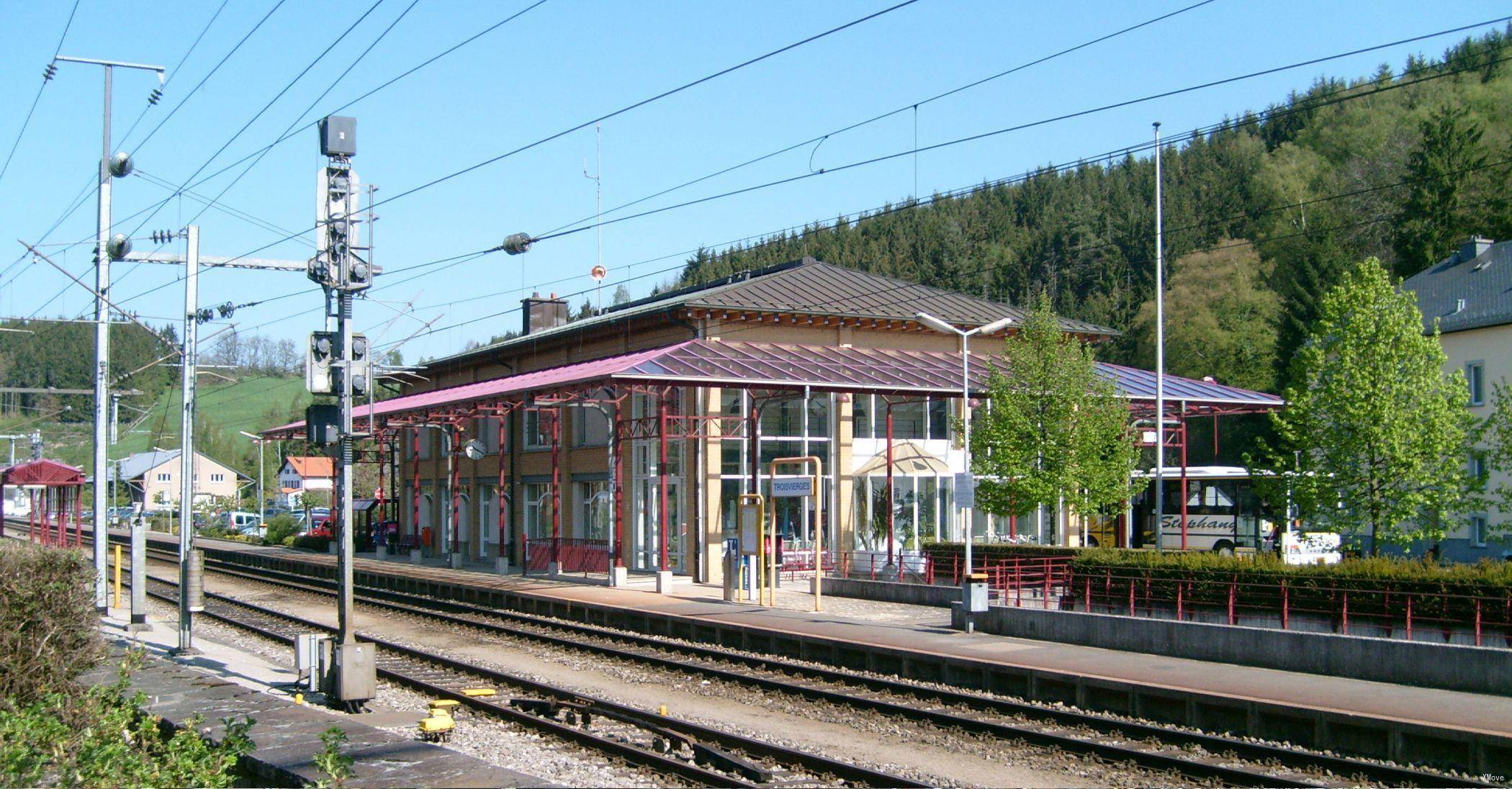 station building photo