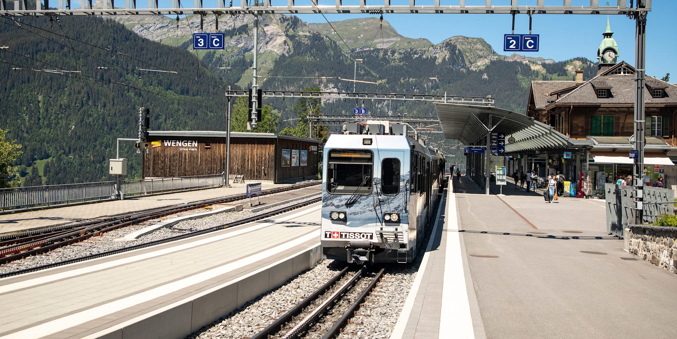 Wengen_bahnhof