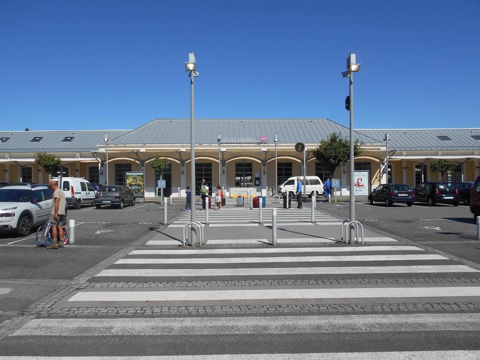 station building photo