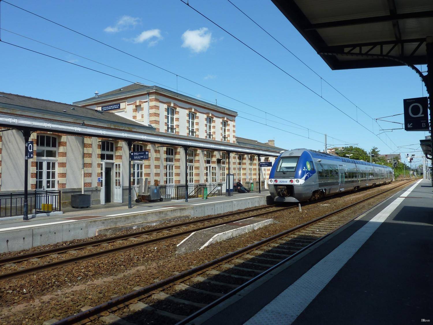 station interior photo