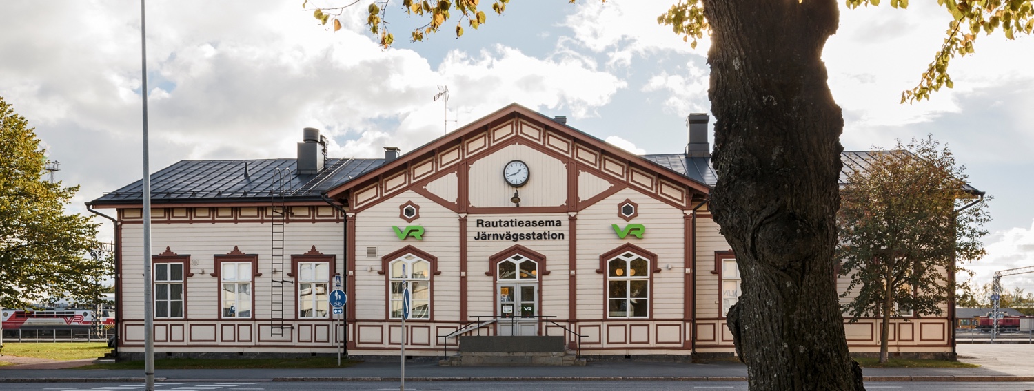 Kokkola_railway_station_building