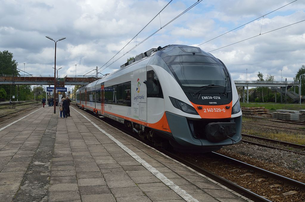 Ostrowiec_swietokrzyski_platform_pkp