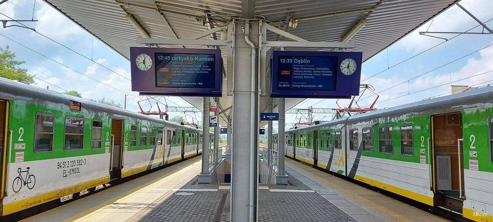 station interior photo