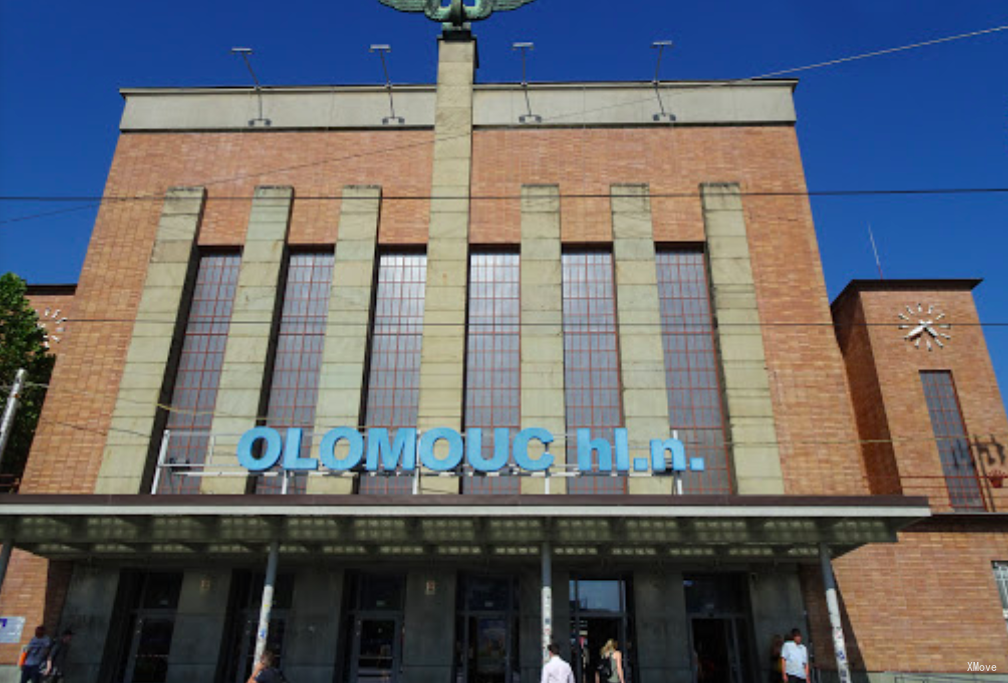 station building photo