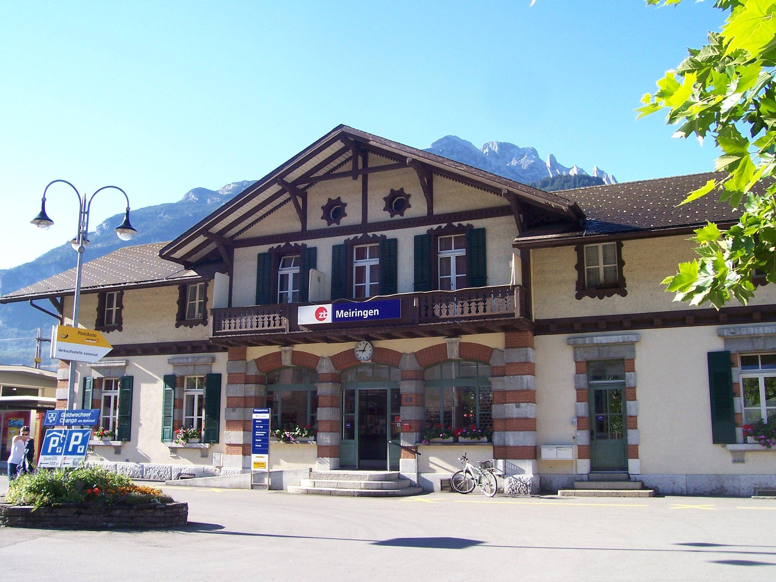 station building photo