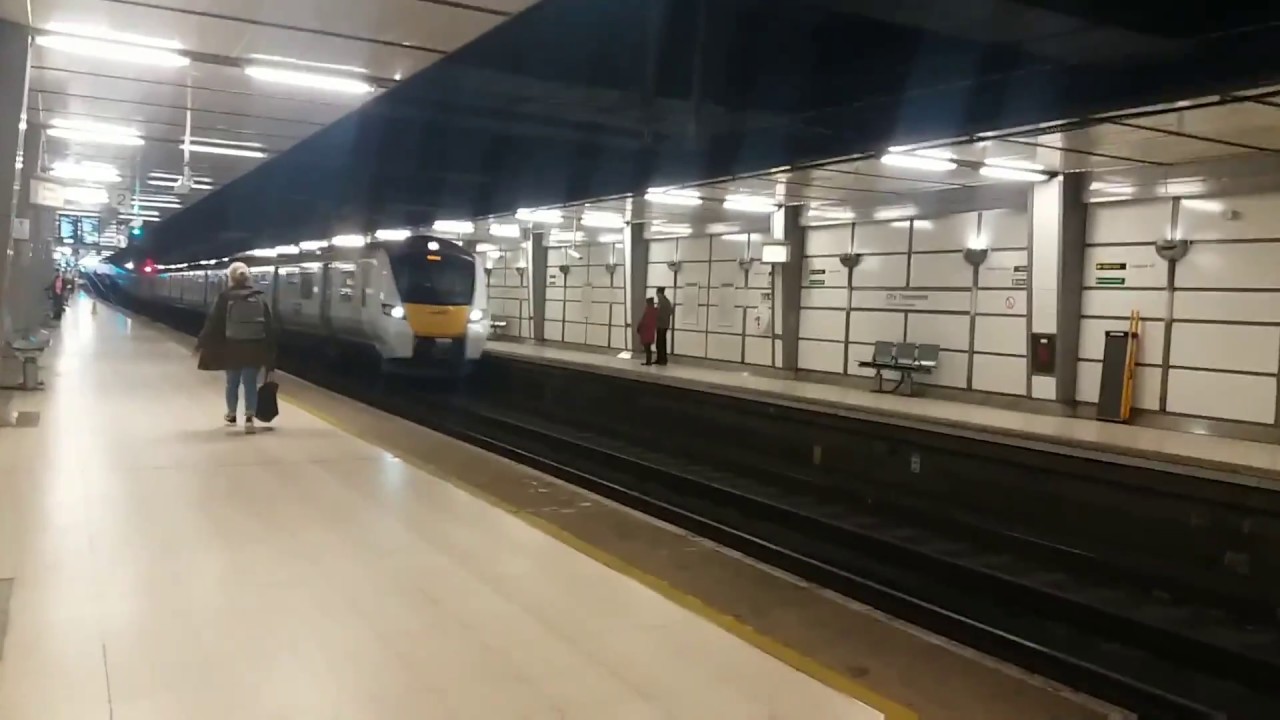 City_thameslink_station_platform